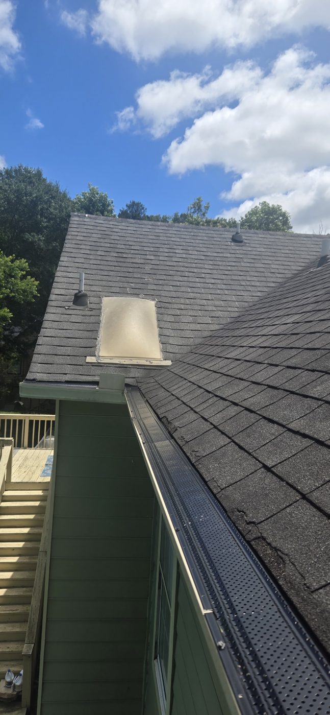 Seamless gutter along the roofline